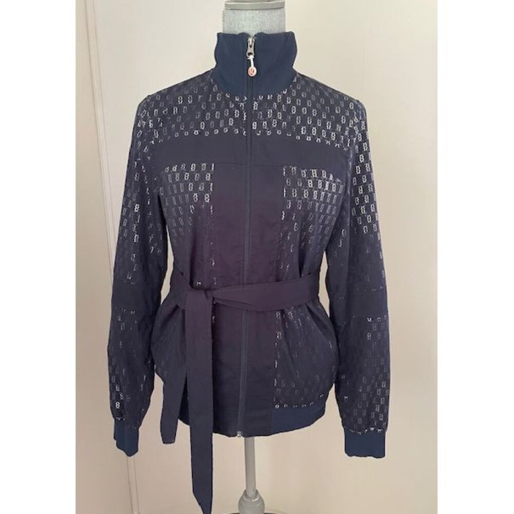 lululemon Limited Edition Navy Blue & Silver. Fits Small - Medium